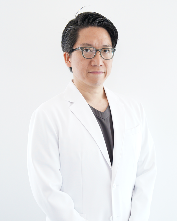 院長 徳永耕一郎